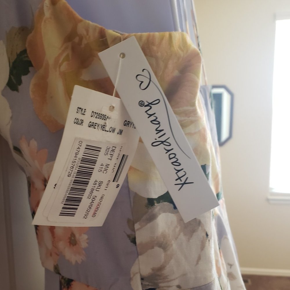 Xtraordinary Floral Midi Dress with Open Back NWT - Picture 4 of 4